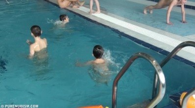 Poolside activities 1 Full HD - People seek in nudism a way to overcome their insecurities