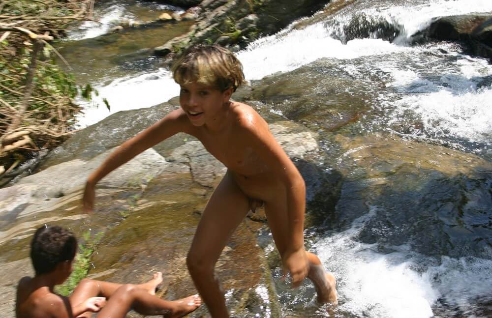 Brazilian Cliff Slide pics - Family nudism in the 21st century
