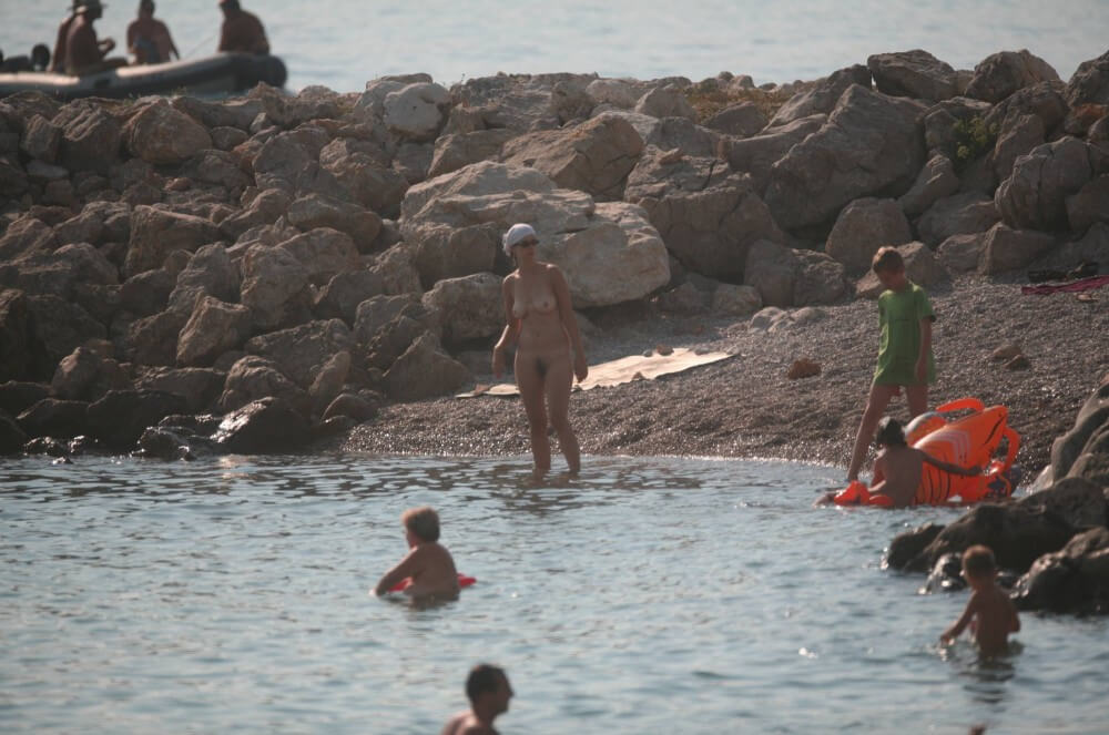 FKK cove pyramid in waters - The true flourishing of a culture of naturalness