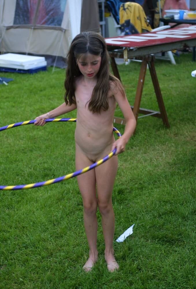 Holland Grass Hula Hoops pics - Ethical Principles of the Nudist Community