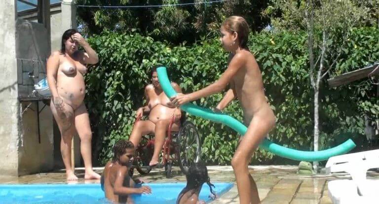 Oceanic Backyard Noon # 1 Full HD - Public nudism