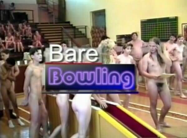 Enature - bare bowling - Naturalness and freedom go hand in hand with naturism