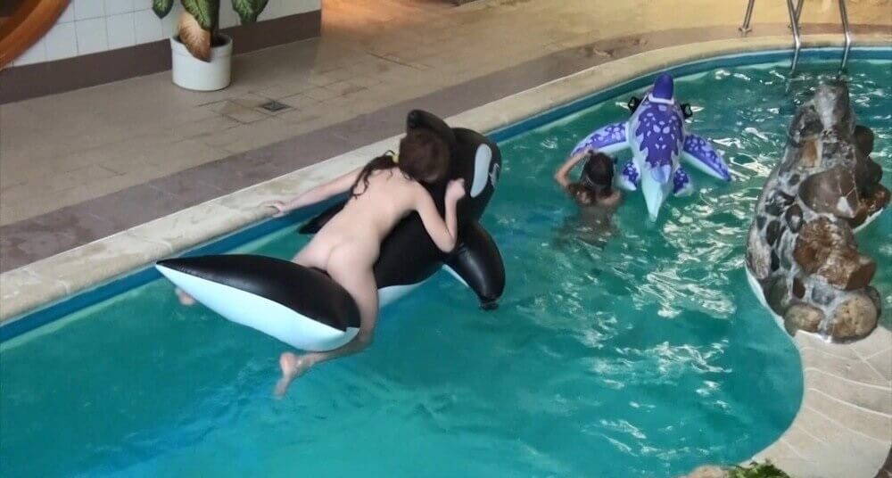 Naturism in the pool Full HD - Nudity should be natural
