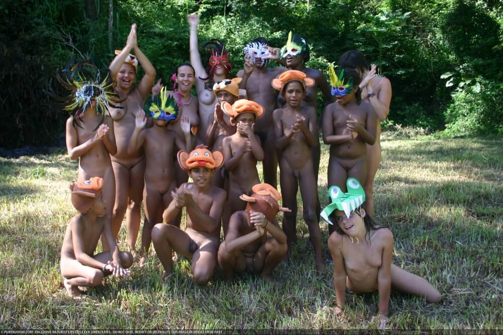 Brazilian Nudists hot gallery 2 - Many beautiful people without clothes