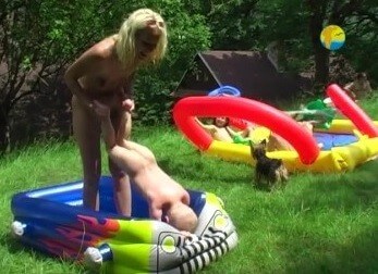 Naturist Freedom: Not only Skipping Ropes - Nudity in naturism is a way to experience freedom and harmony