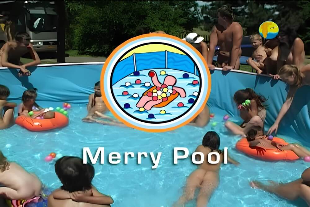Naturist Freedom: Merry Pool - Nudism teaches us to appreciate the present moment