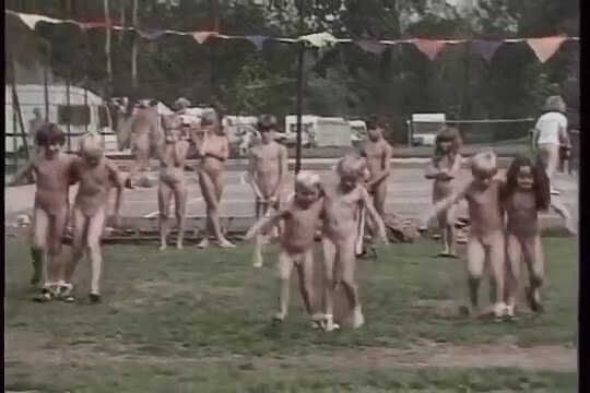 Educating Julie (1984) - The idea of being naked is good