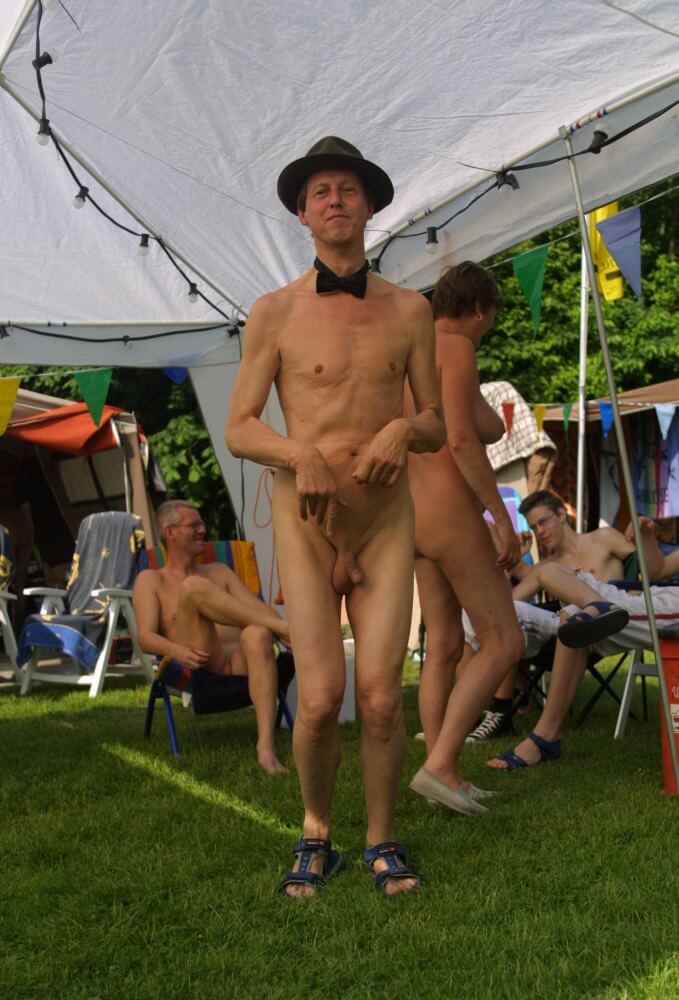 Holland Show and Relaxation - Beautiful family nudism