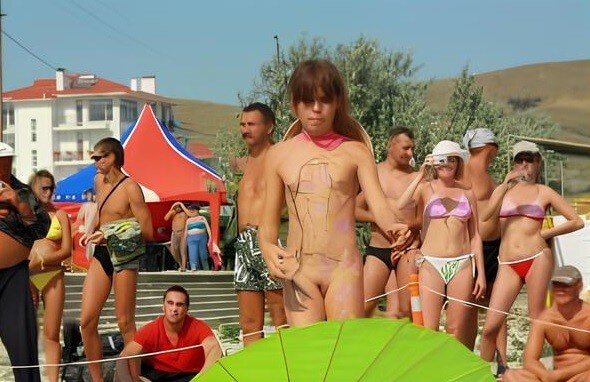 Premium Content # 35 - There are many politicians among nudists