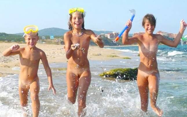 Naturism photo gallery # 27 - Naturism and the ecological sustainability of natural recreation areas