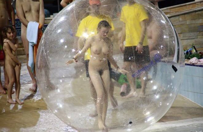 Holiday in the pool photos - Naturism and nudism as a philosophy of respect for oneself and the world around us