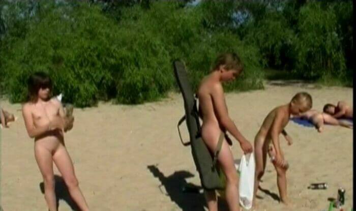 Enature video - Naked Shoot Out - Nudity helps to overcome insecurities and boost self-esteem