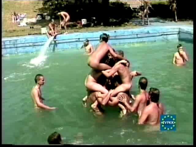 Helios Natura: Athletes of the Sun Eurovid - Many naturists are members of Green parties or various environmental movements